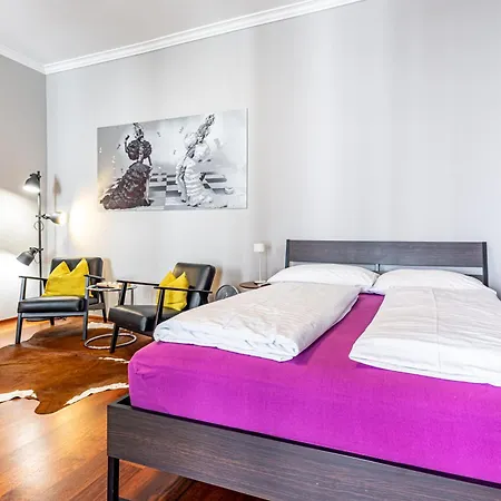 Vienna Apartment 1010-3